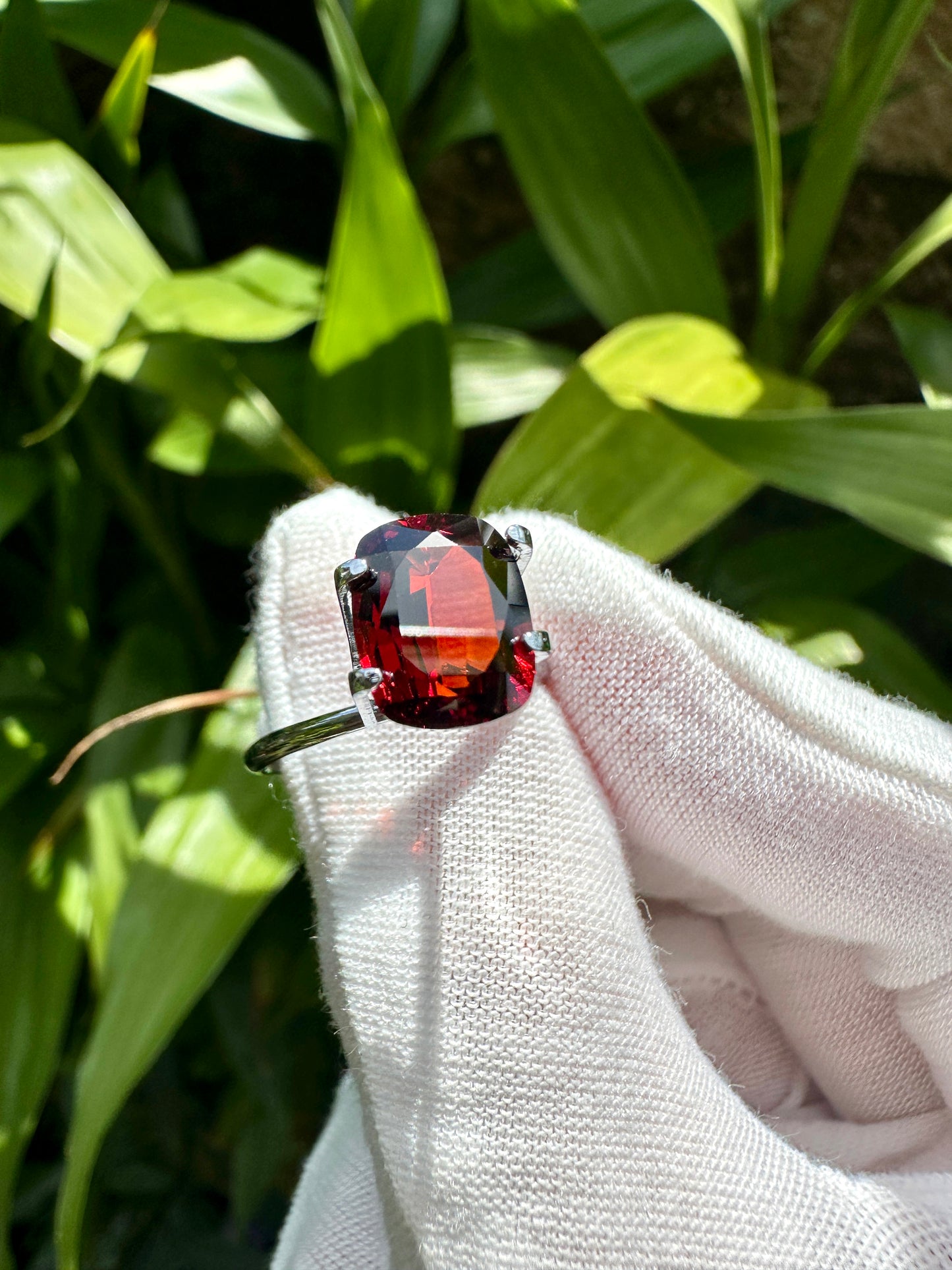 Natural Red Spessartine Garnet | 3.38 Carats