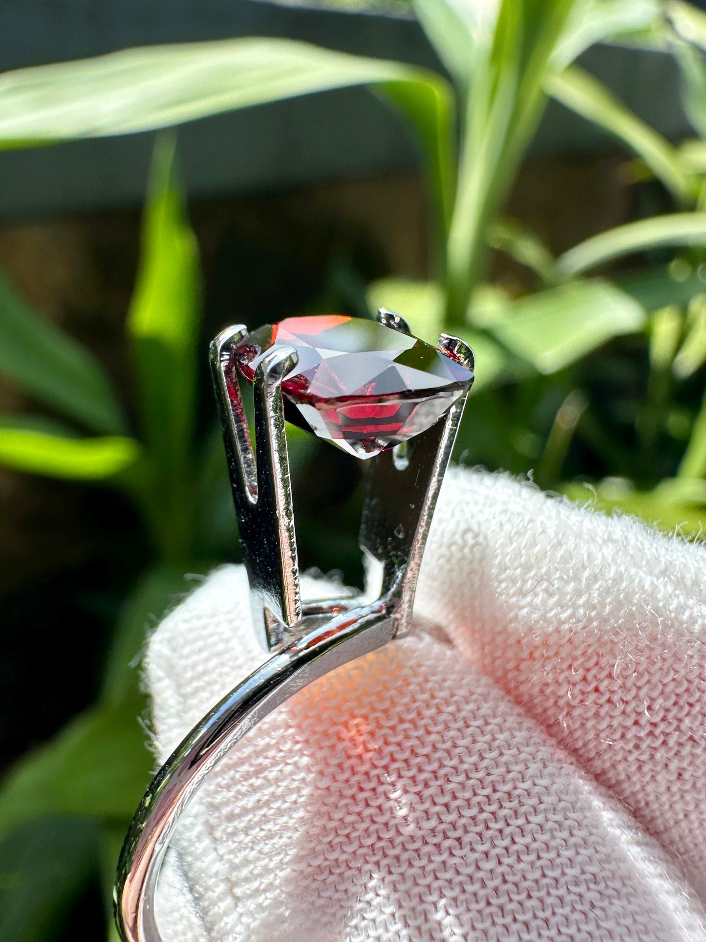 Natural Red Spessartine Garnet | 3.38 Carats