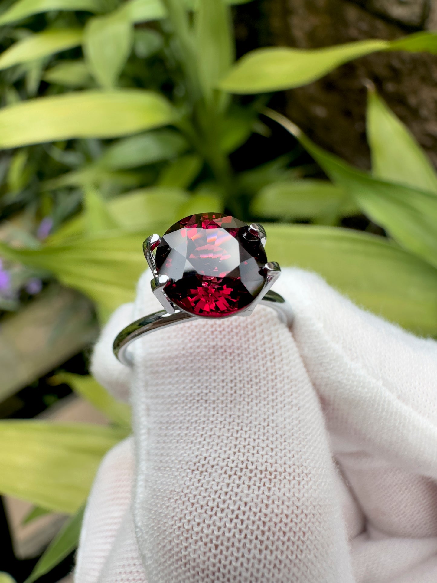 Natural Purplish Red Rhodolite Garnet | 3.55 Carats