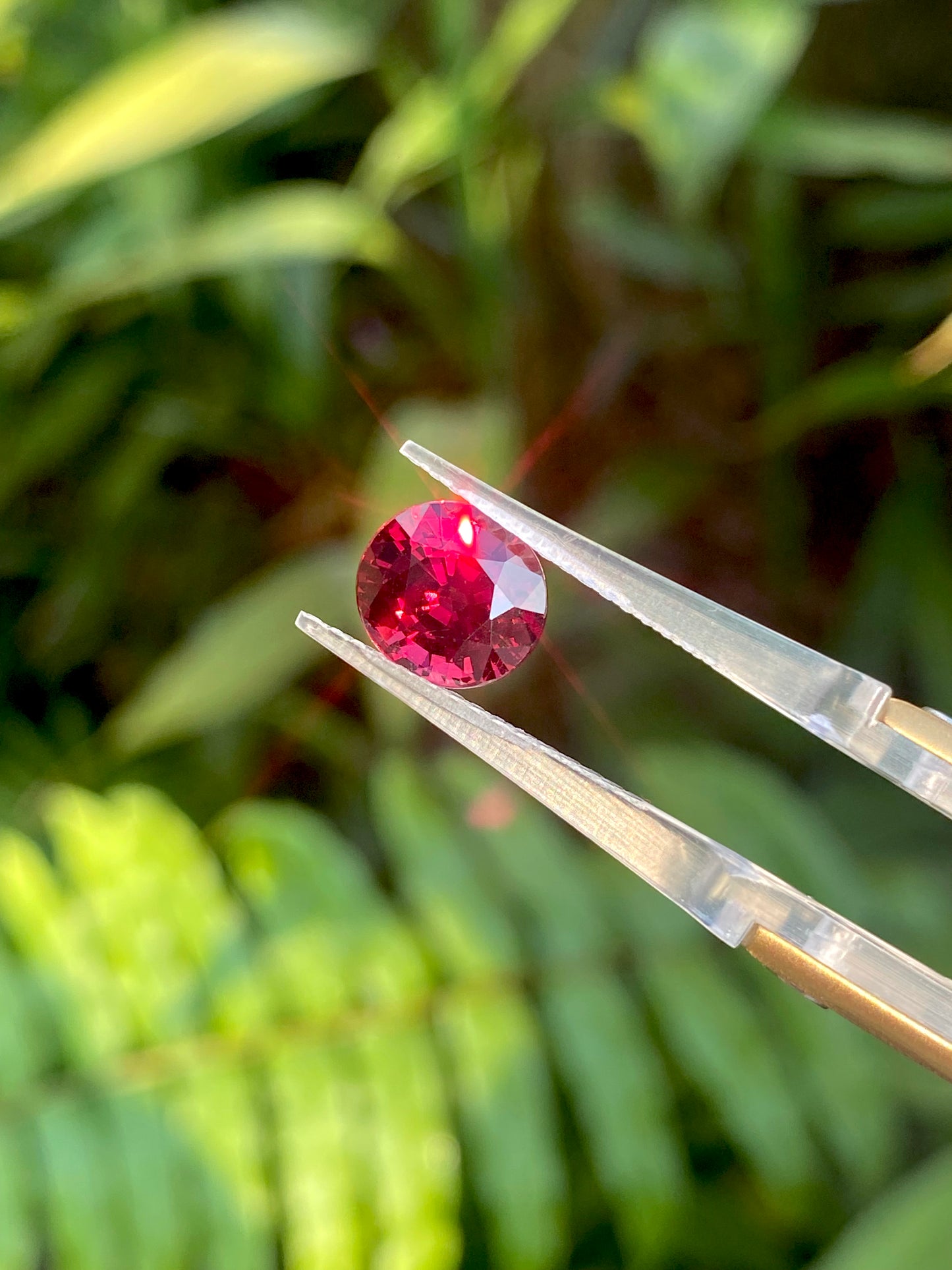 Natural Purplish Red Rhodolite Garnet | 3.55 Carats