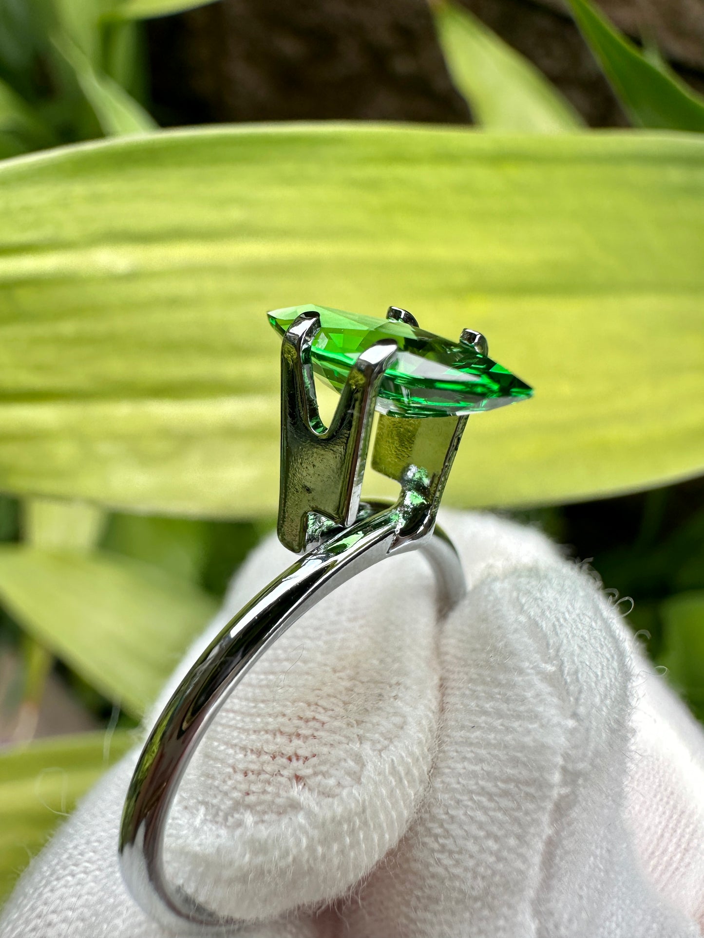 Natural Green Tsavorite | 1.31 Carats