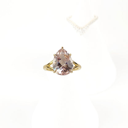 Valentina | 14K Yellow Gold Morganite Ring